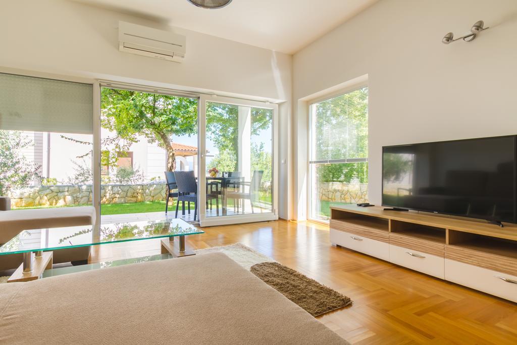 Villa Apartments Futura Вантачичі Екстер'єр фото