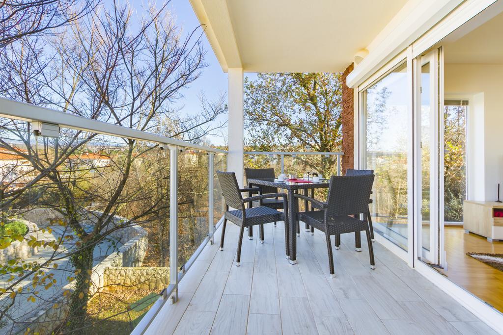 Villa Apartments Futura Вантачичі Екстер'єр фото