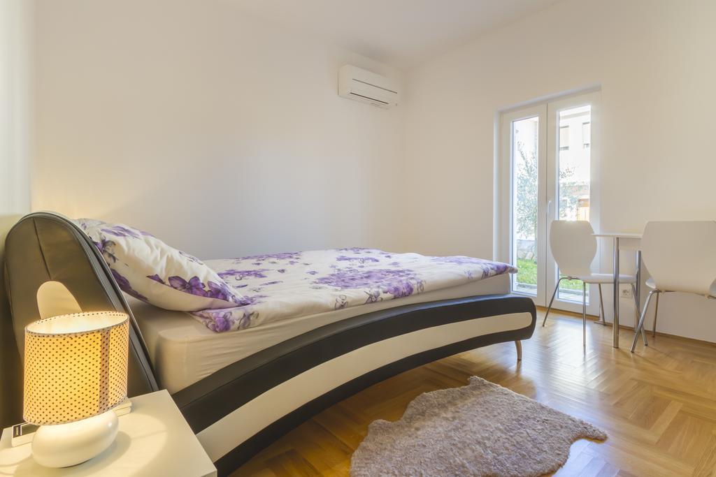 Villa Apartments Futura Вантачичі Екстер'єр фото